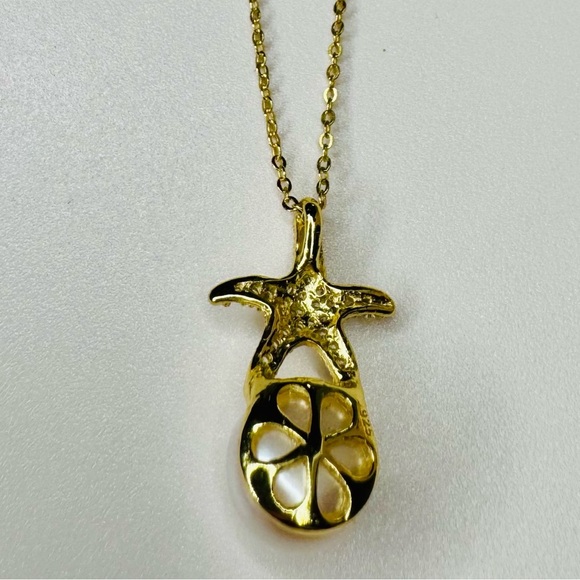 Sterling Silver & 18K Gold Pearl and Starfish Necklace - Picture 5 of 5